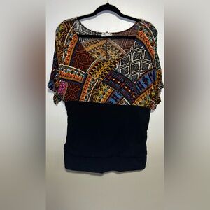 Boutique colorful top